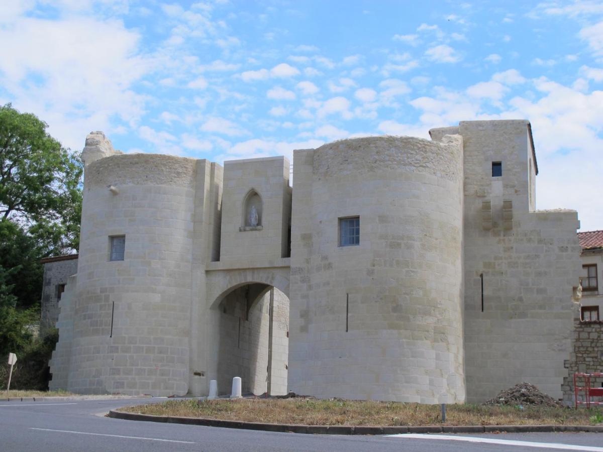 Ferienwohnung Petit Havre De Tranquillite Loudun Exterior foto